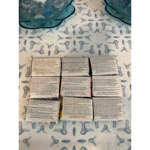 Wembé Natural Soaps Mini Size Variety Pack - Picture 2 of 8